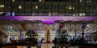 Il tumore del Papa e gli avvoltoi del “lui sì, noi no”